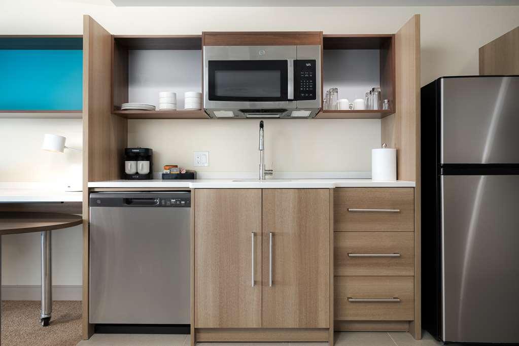 Home2 Suites By Hilton Boston Franklin Δωμάτιο φωτογραφία